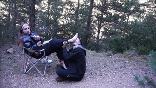 TEEN FEET WORSHIP IN THE FOREST