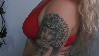 Booty or BBC PREVIEW (Full Video @ManyVids : embermae)