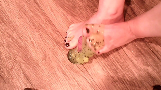 ( 5min. Preview) Milf Goddess Bizarre Rough Green Slime covered Foot Job / Toe Job