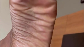 I Want Your Cum Oozing Down My Feet