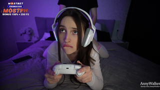 Gamer's Stepsister Sucks Dick And Rides - Anny Walker