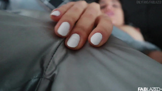 Masturbándome apenas despierto y hablándote muy caliente (Orgasmo Húmedo, Primer plano)