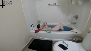 Sensual Bathtub Voyeur