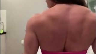 These muscles aren’t going to lick themselves