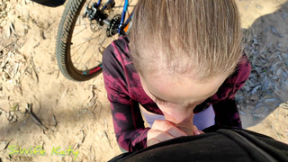 Stepmom called to ride a bike, I had to fuck her and cum on her pussy