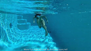 Camsoda - Amateur Teen Masturbates Underwater With Favorite Dildo