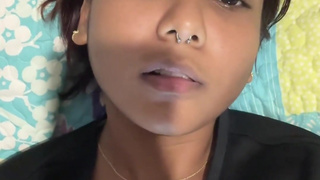 FaceTime call with petite Indian girlfriend turns naughty