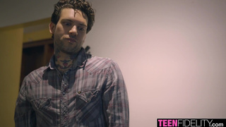 TEENFIDELITY Housesitter Elsa Jean Gets Fucked