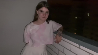 I met a schoolgirl on the street and fucked her in the entrance.