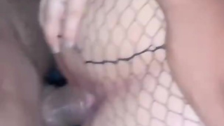 Me cojo a mi novia mientras nadie está y la hago mi puta.