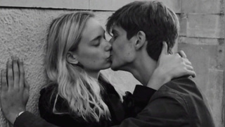 Novio te acorrala contra la pared y te folla Audio erótico para mujeres