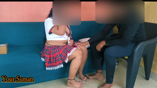 Padosi ne suman bhabhi ko parsal ke bahane mood me lake Suman bhabhi ko pela