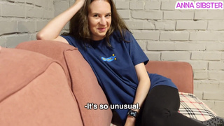 My ex-girlfriend suddenly knocked on my door. ????