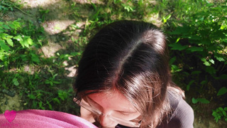 My girlfriend wanted spontaneous sex in a forest grove right next to the path where people pass 4K