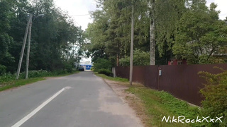 Public Blowjob ! We were noticed by passing people ! Showed boobs to passers-by