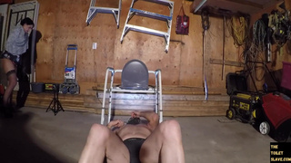 Vidya Pees On the toilet slave