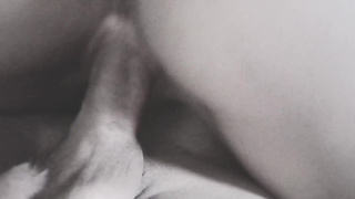 خدامة قحبة مصرية فاجرة ???? تتناك مع صاحب البيت سعودي الي تشتغل فيه????????