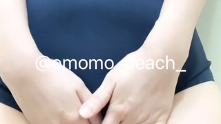 【スクール水着でおもらし】#omorashi #peeaccident #desperation wetting #pee desperation