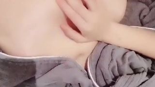 快点亲亲我
