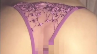 後ろから挿れてほしくて自分で腰を動かしちゃう30代半ば【ディルド/バック/電マ/窓開けてオナニー】