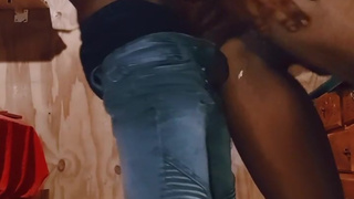 Tight pussy ebony big ass jamaican loves bbc suck that dick then put it in this pussy????