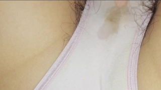 Stain of pants ♡ Amateur masturbating under the futon [Personal shooting]