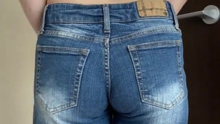 HELP! I CANT HOLD PEE!! - Pee Desperation