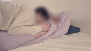 後ろから優しくおっぱい触ったらえっちな気分になって、奥までガン突きされて大絶頂してしまう変態ドM彼女