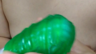 [TENGA UNI] Feeling great with a new toy ♡ Perverted office lady's toy masturbation ♡ [EMERALD]