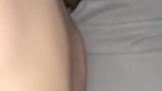 【射精有】【はめ撮り】【生挿入】カメラ止めて、、無慈悲なガン突き挿入【14日溜めてた精子をぶっかけ】