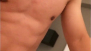 彼女目線のマッチョ正常位 個人撮影 女性目線 受け目線 筋肉