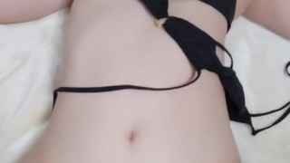 敏感なバニーコスプレの美人大学生彼女を犯す 素人 日本人 カップル リアル ハメ撮り フェラ 騎乗位 オーガズム 絶頂