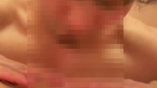 【巨乳の彼女をクンニでイカせて】日本人/カップル/素人/クンニ/クンニ/色白巨乳/個人撮影/日本人/おっぱい/美少女/恥ずかしがり屋/金髪/ブロンド/素人