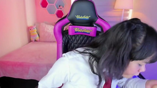 Lila Jordan disappears a dildo, vore, giantess