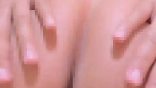 The big-assed giantess Samira who has people living in her ass