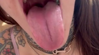 The busiest and sexiest giantess on the internet