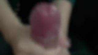 昼間のショッピングモール立体駐車場で可愛い清楚な細身小柄なが小さな手でシゴく#146【HJJ】