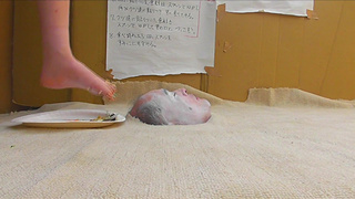 The man eats food stuck to the sole of Japanese beauty's foot!