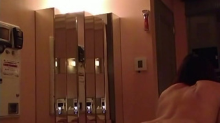 Real Arafer Married Woman Kyoko Cowgirl Position on Trotting Cunt