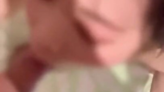 [Amateur/POV] Serious female college student and adultery blowjob