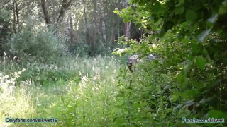 Caught 3 sexy girls Fisting and squirting on each other outside