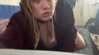 lasse mich ordentlich durch ficken, ist mir egal wer mich hört