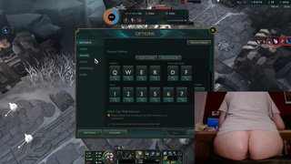 Playing League of Legends with clit sucking toy League of Legends #19 Luna