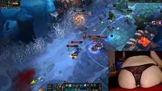 Giving the vibrating buttplug another chance League of Legends #15 Luna