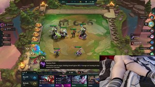 Ich versuche zu entkommen, indem ich meine Gegner besiege, aber ich kann nicht