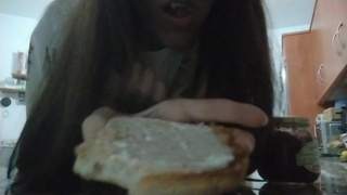 Giantess makes a sandwich and you are a ingredient.