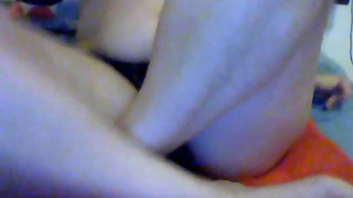 masturbating on a skype show and squirting