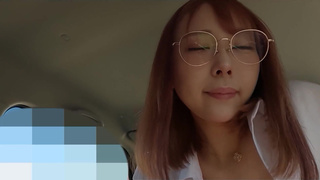 Cute beautiful glasses secretary！②Raw sex in the car in the parking lot. Massive ejaculation！