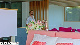 VIXEN Petite & Insatiable Matty meets her match at Club VXN