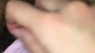 Мастурбація поверх штанів♡ Волохатий японський любитель, який робить пляму і приходить [домашнє].